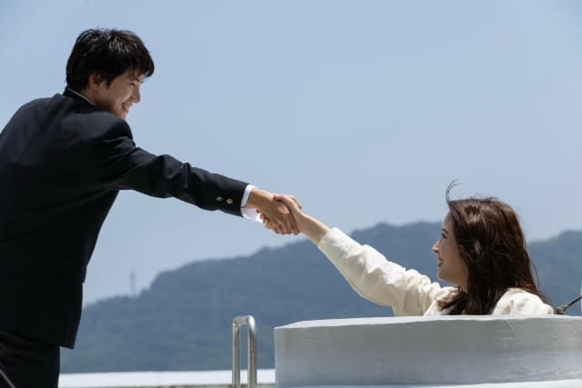 映画『沖晴くんの涙を殺して』の場面